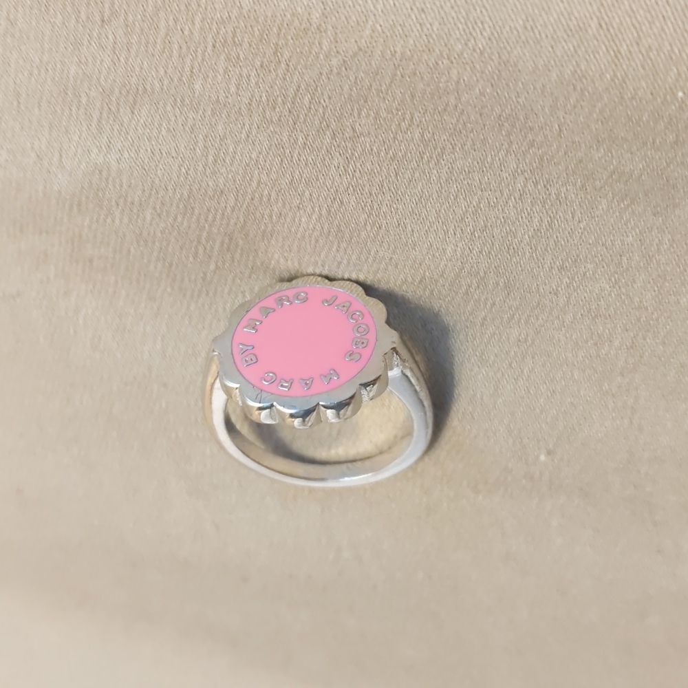 Marc by Marc Jacobs pink ring size 5